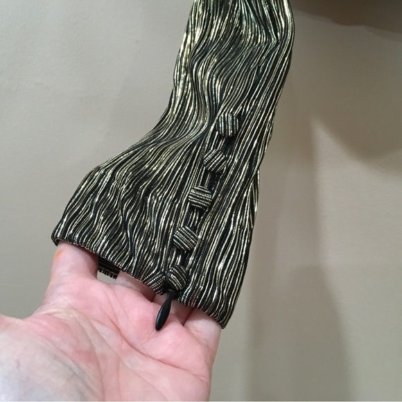 New Re/done top Womens Size Xs/S 90s upcycled crop Half Zip gold Black metallic - Picture 6 of 8